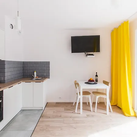 Yellow Z Tarasem Wroclaw