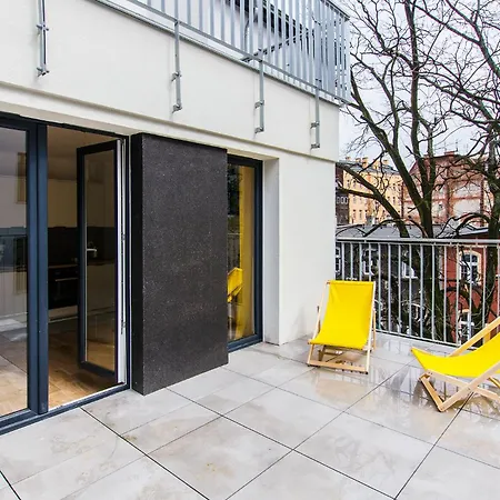 Yellow Z Tarasem Wroclaw